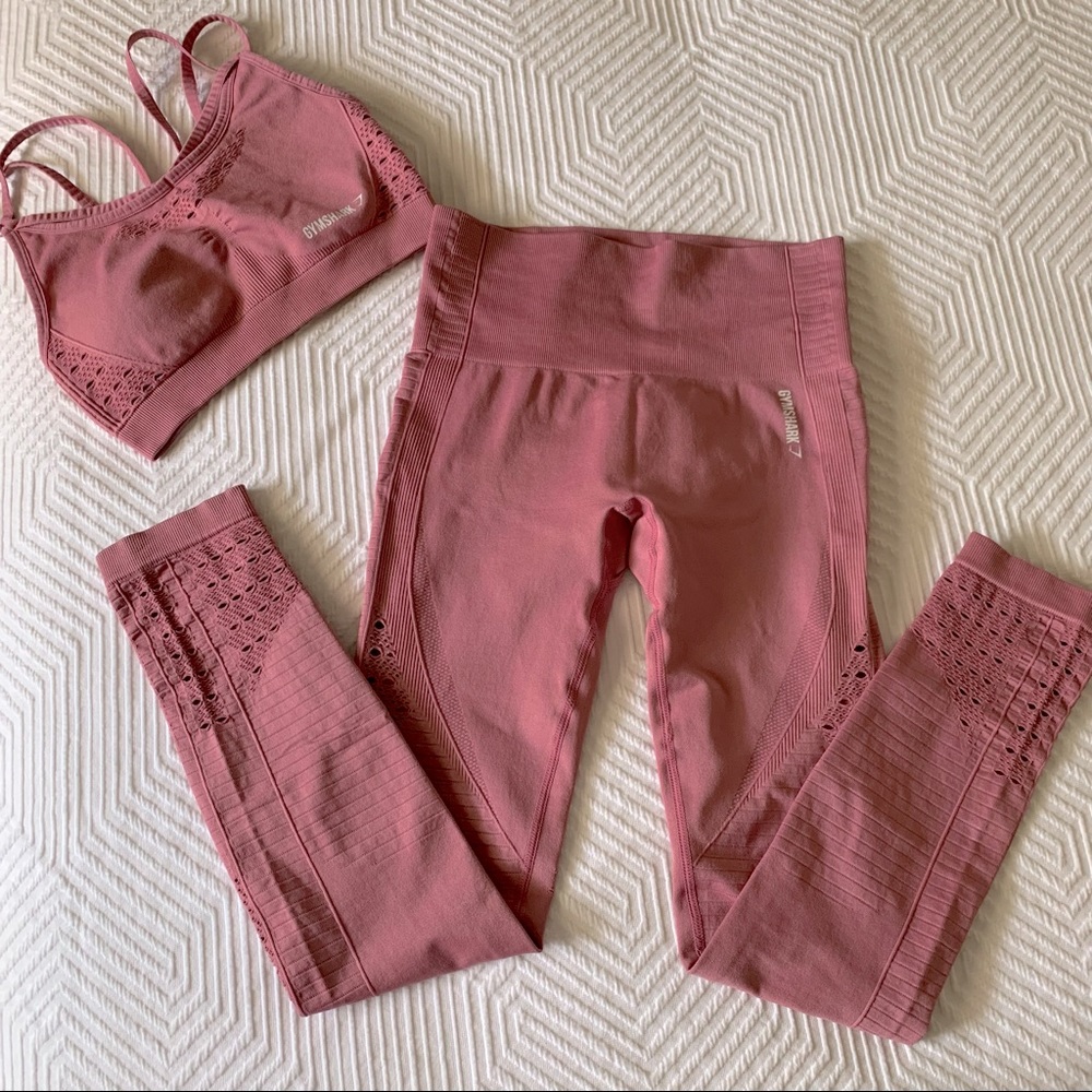 Gymshark Energy Seamless Set in Dusty Pink